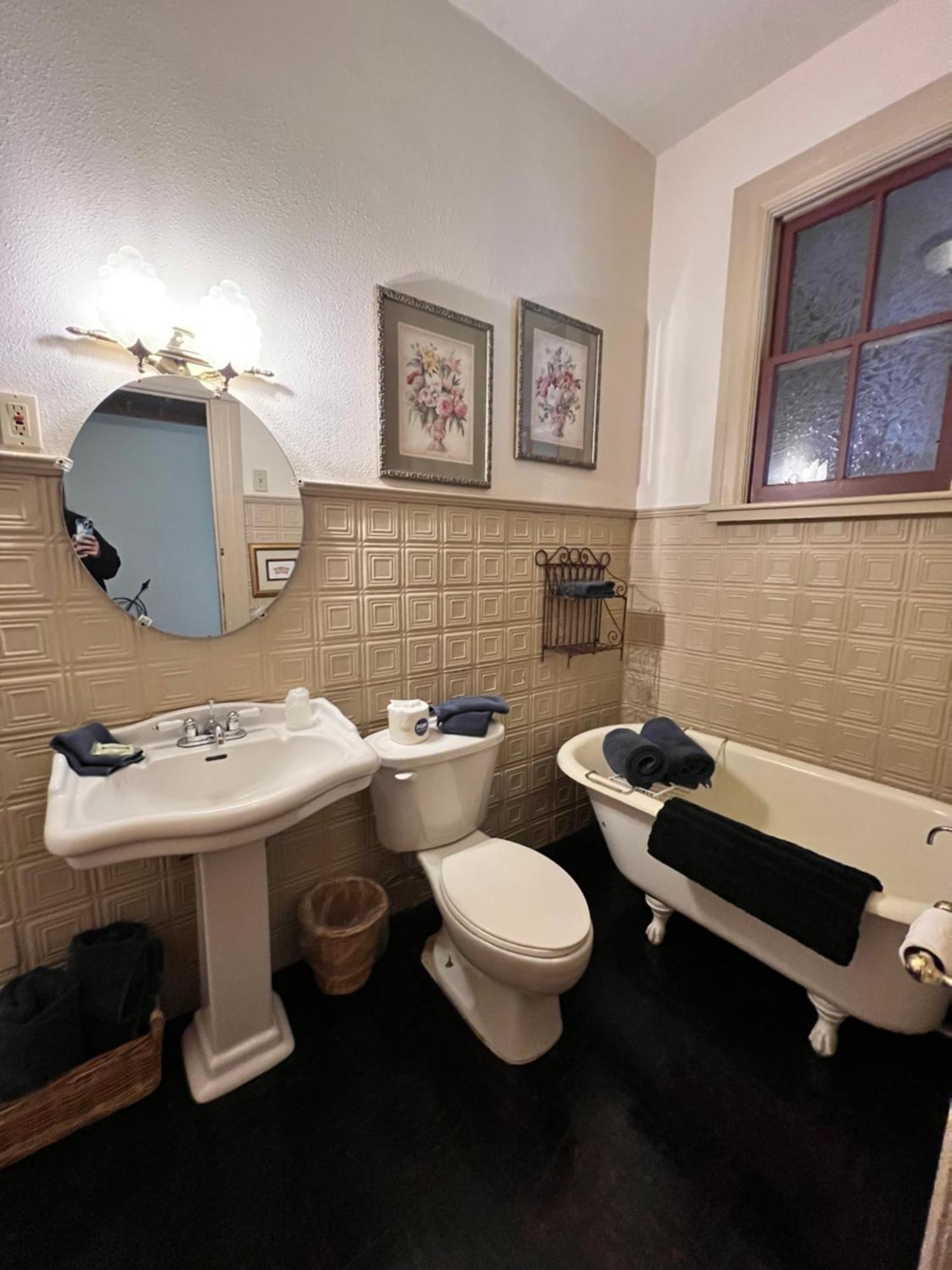 Hotel St Nicholas 克里普尔克里克 外观 照片
