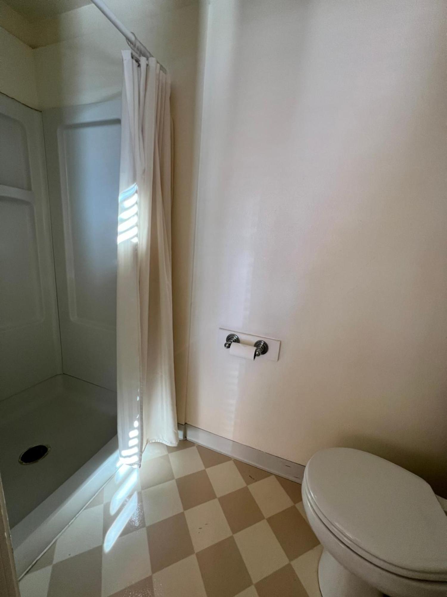 Hotel St Nicholas 克里普尔克里克 外观 照片